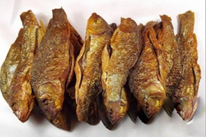 �����S�~(y��)��